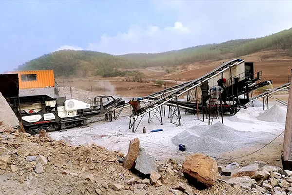 Granite mobile crushing line in Shenzhen, China width=